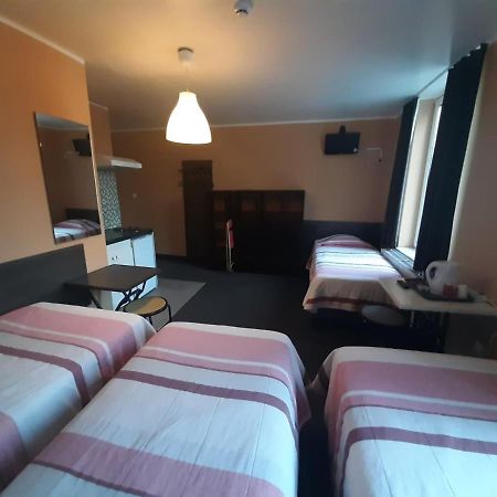 Hotel Melissa Péruwelz Esterno foto
