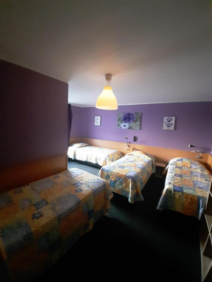 Hotel Melissa Péruwelz Esterno foto