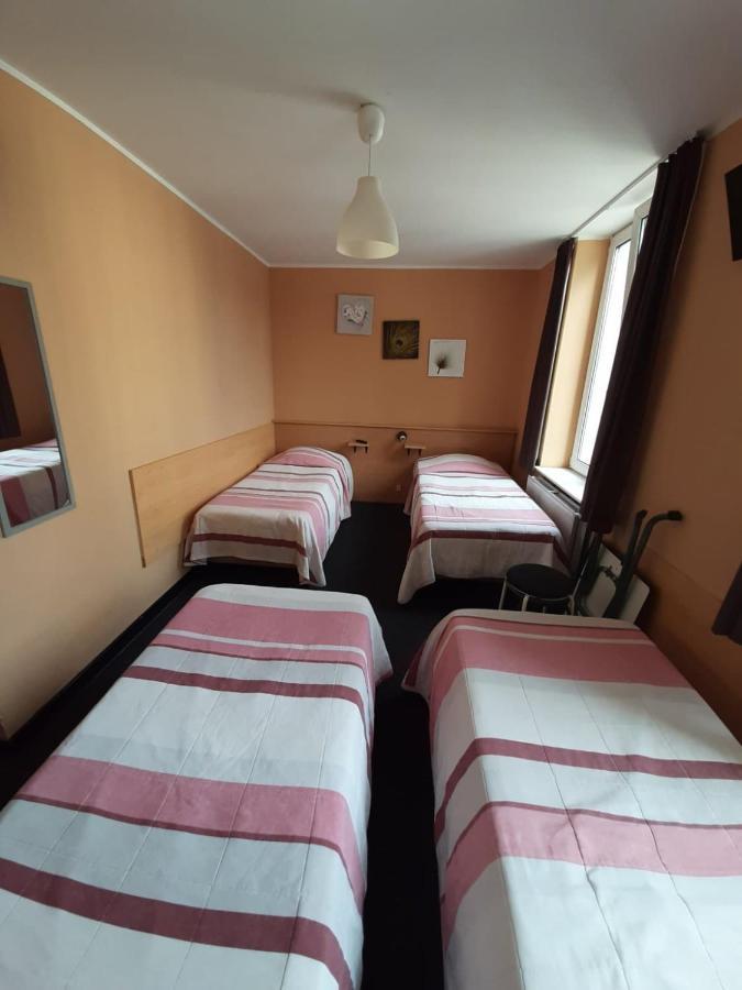 Hotel Melissa Péruwelz Esterno foto